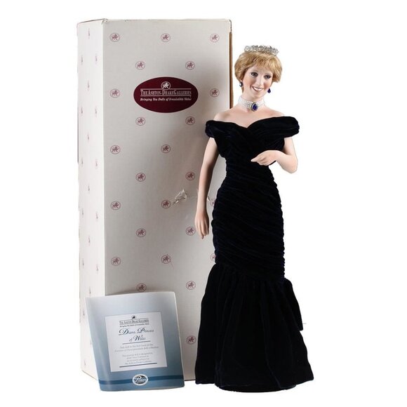 Ashton Drake 'Diana Princess of Wales' Doll - NEW IN BOX 3896 - Picture 1 of 7